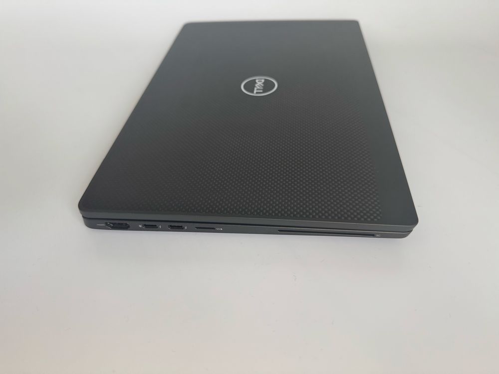 Dell latitude 7310 i7-10610u 16ram  13.3”FHDips
