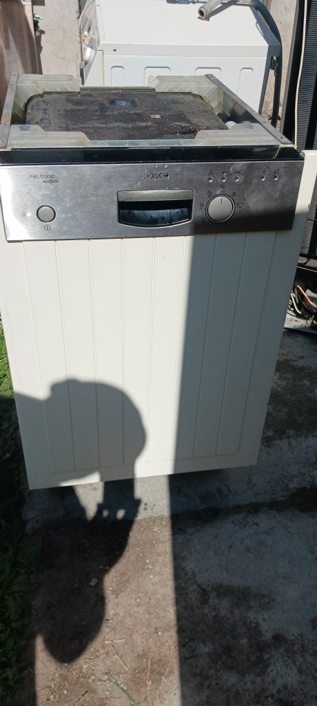 Sprawna zmywarka Bosch szerokość 45cm