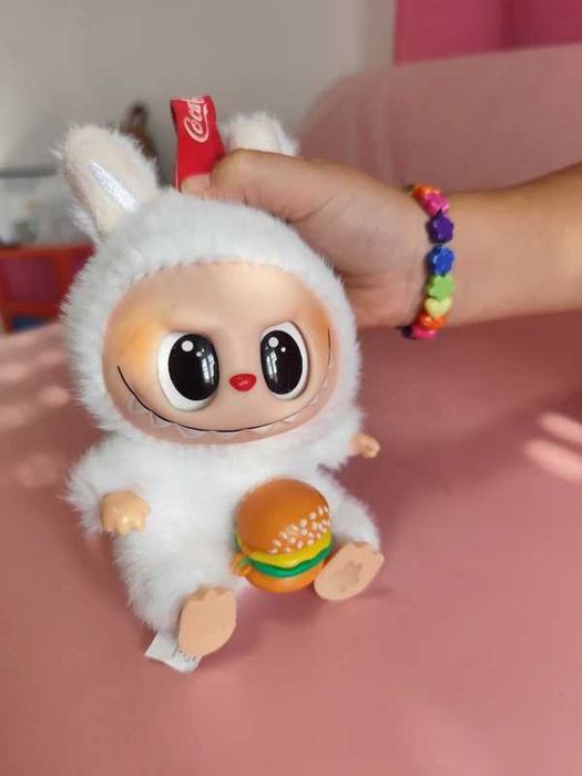 Labubu MacDonald's