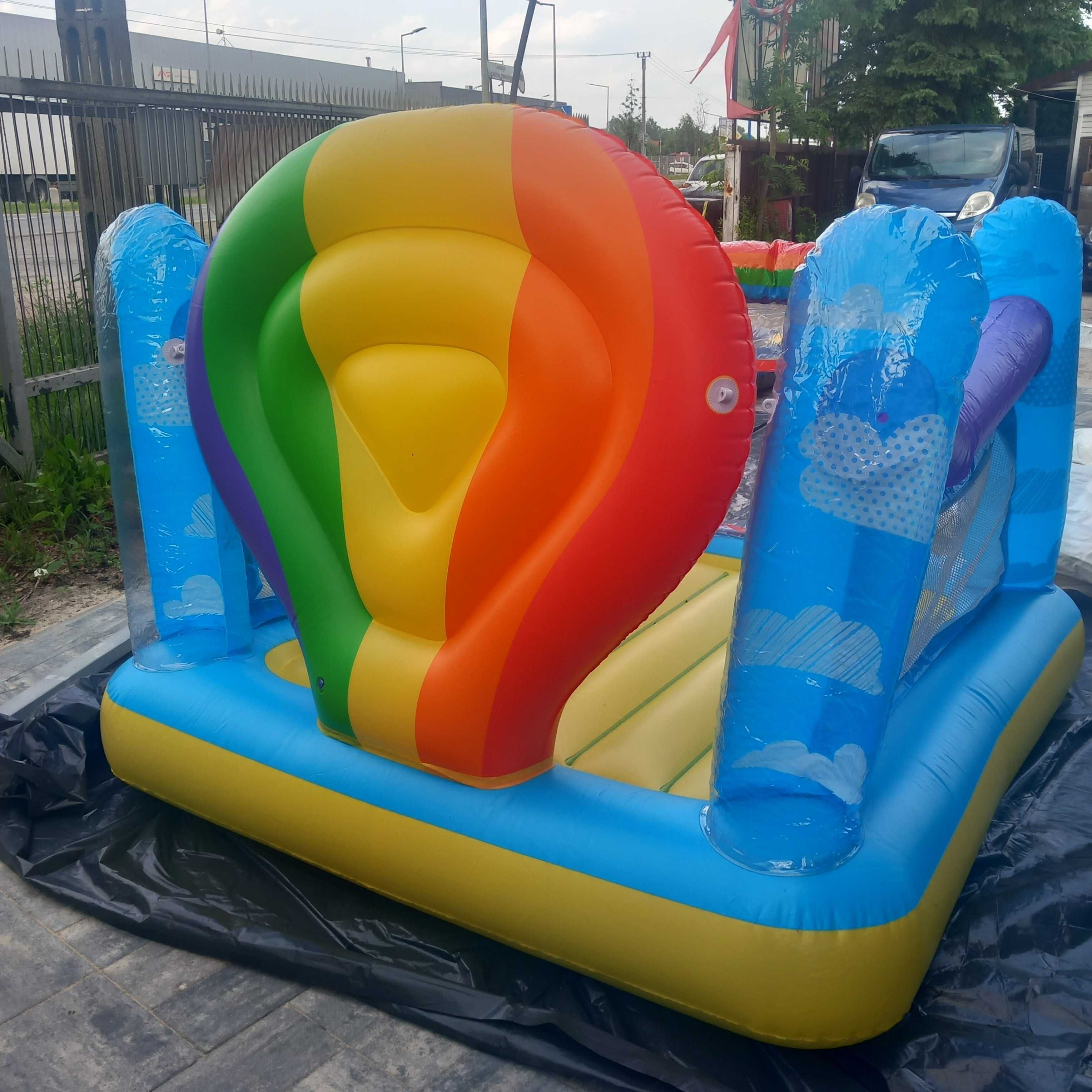 Bestway 52269 Zamek dmuchany 175x173cm uszkodzony