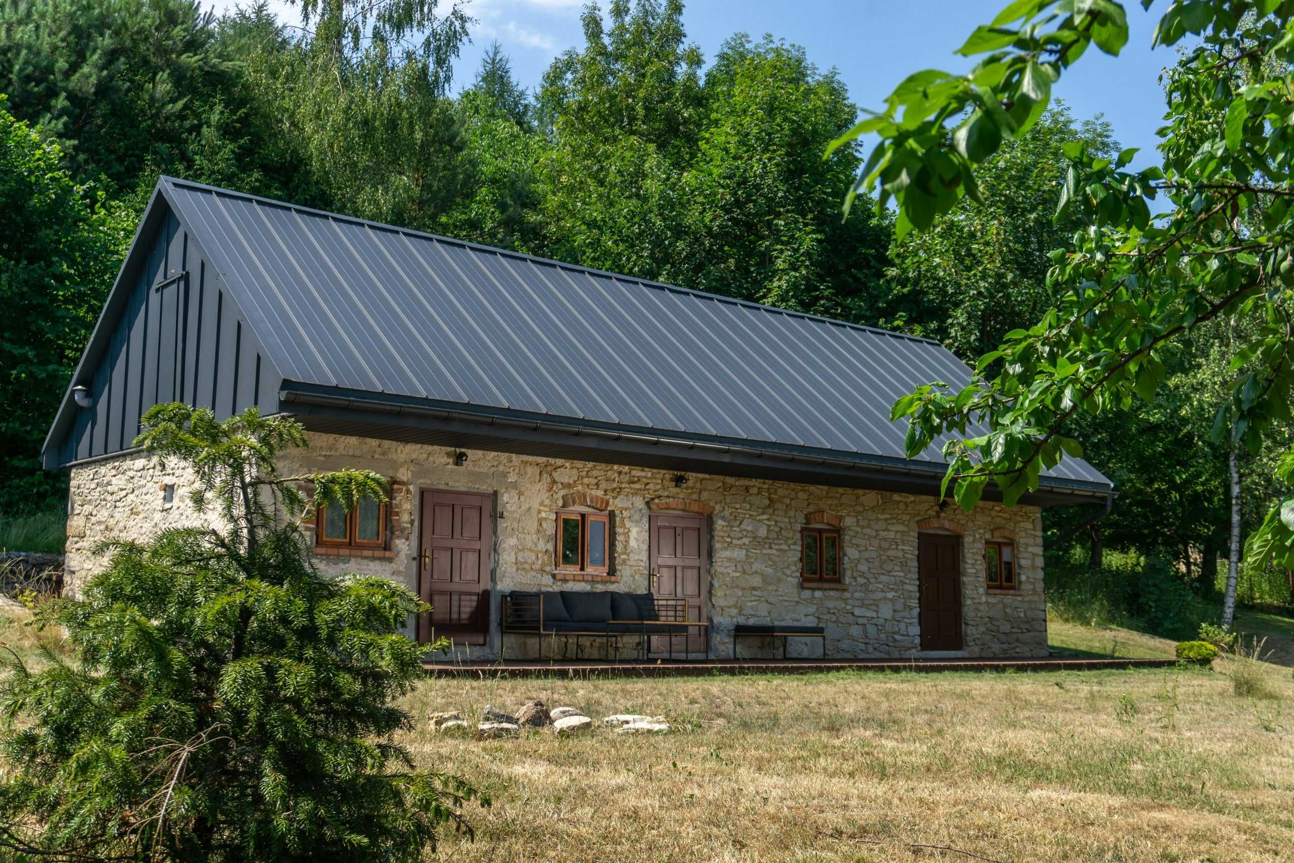 AleChatki - domki i stodoła na imprezę na Roztoczu w Hucie Lubyckiej