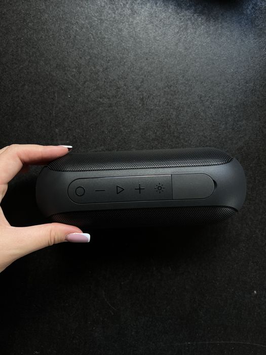 Колонка Notabrick Vi з підсвіткою