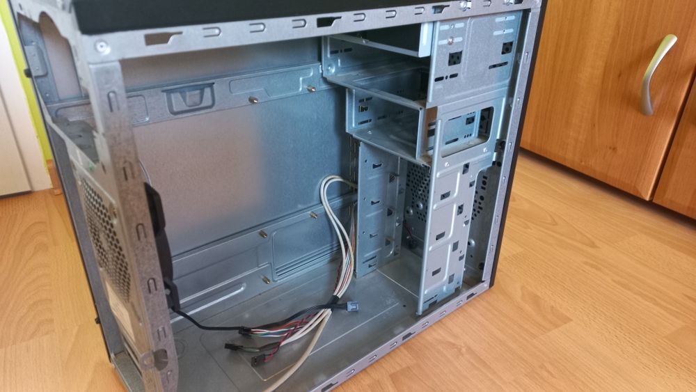 Obudowa komputerowa mATX