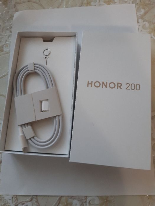 HONOR 200  12/512