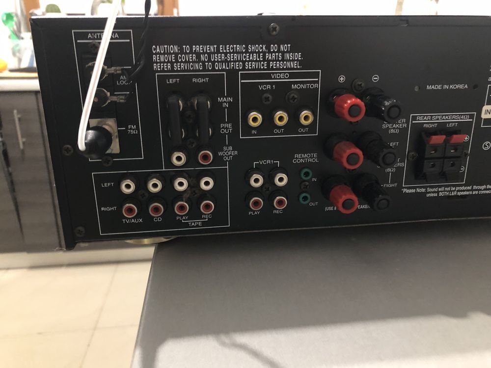 Amplituner Harman kardon AVR 10