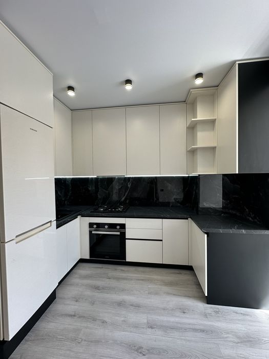 Продаж нової 1кімнатної квартири 40 м2 з меблями,технікою Соф. Борщаг