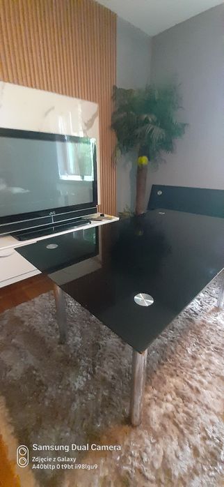 Stół czarne hartowane szkło