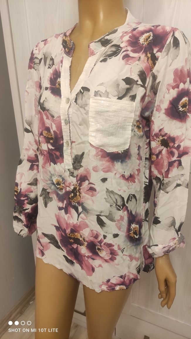 Szaro fioletowa bluzka z motywem kwiatowym