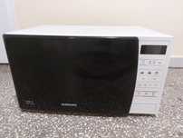 Kuchenka mikrofalowa Samsung ME731K