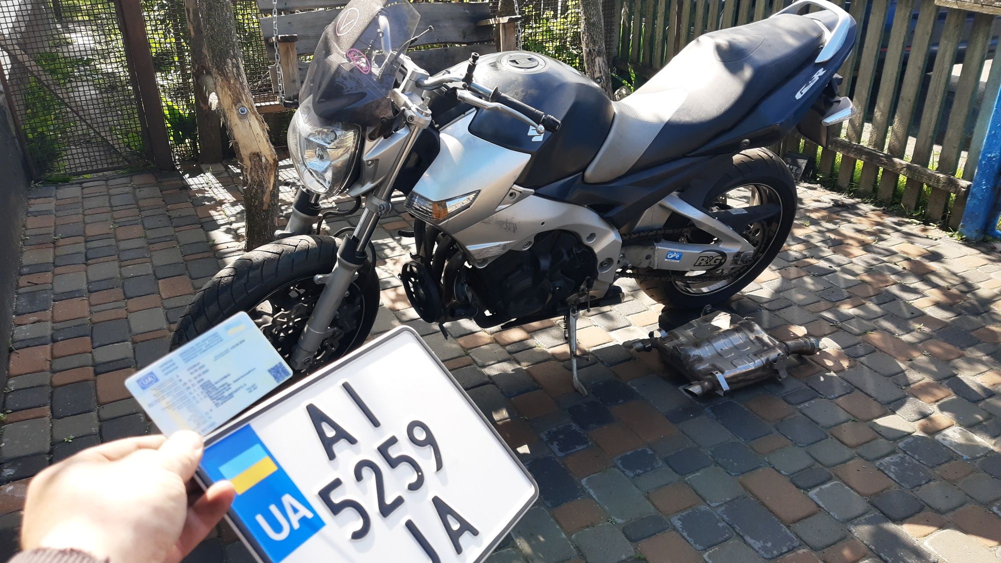 Suzuki gsr400 600 розборка. Вилка, пера