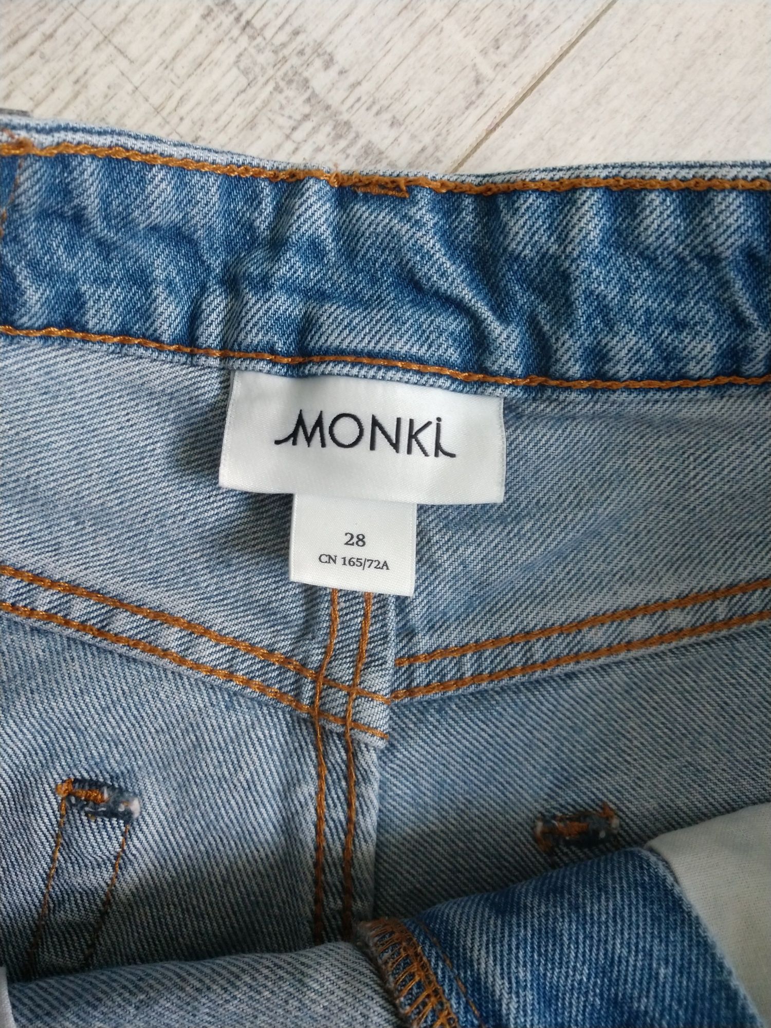 Шорти  джинсові Monki