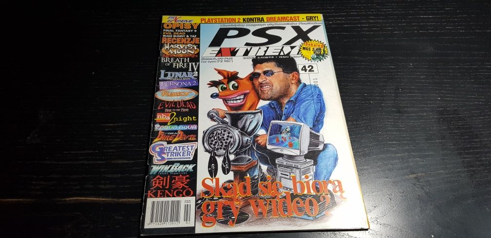 PSX Extreme numer 42 ( Luty 2001 )
