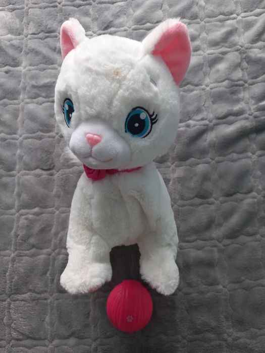 Kot Bianca firmy IMC TOYS S.A.