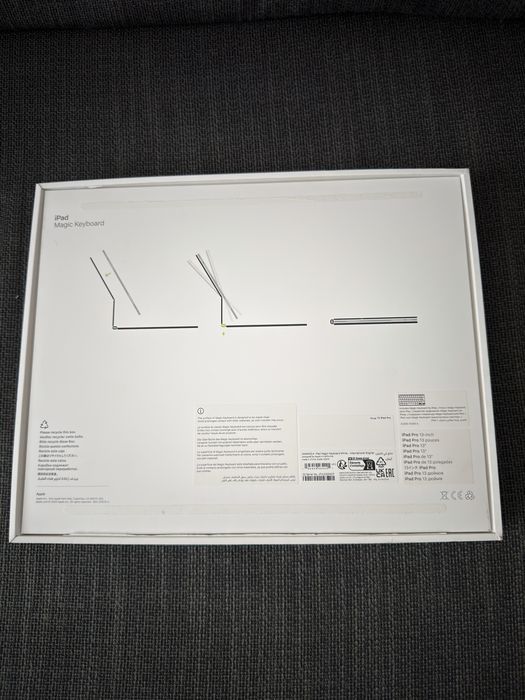 Jak nowa Klawiatura Apple Magic Keyboard biała do iPada Pro 13