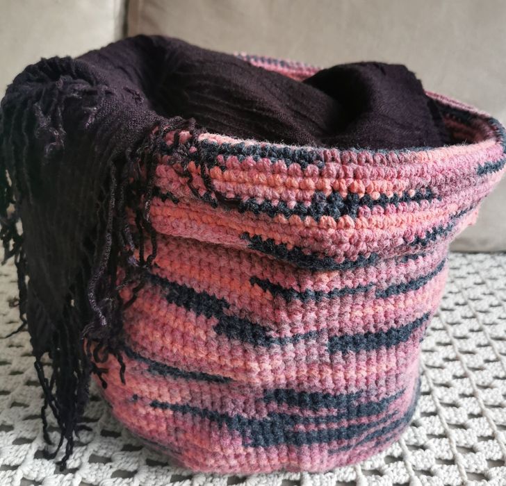 Praktyczny  kosz / pojemnik do przechowywania