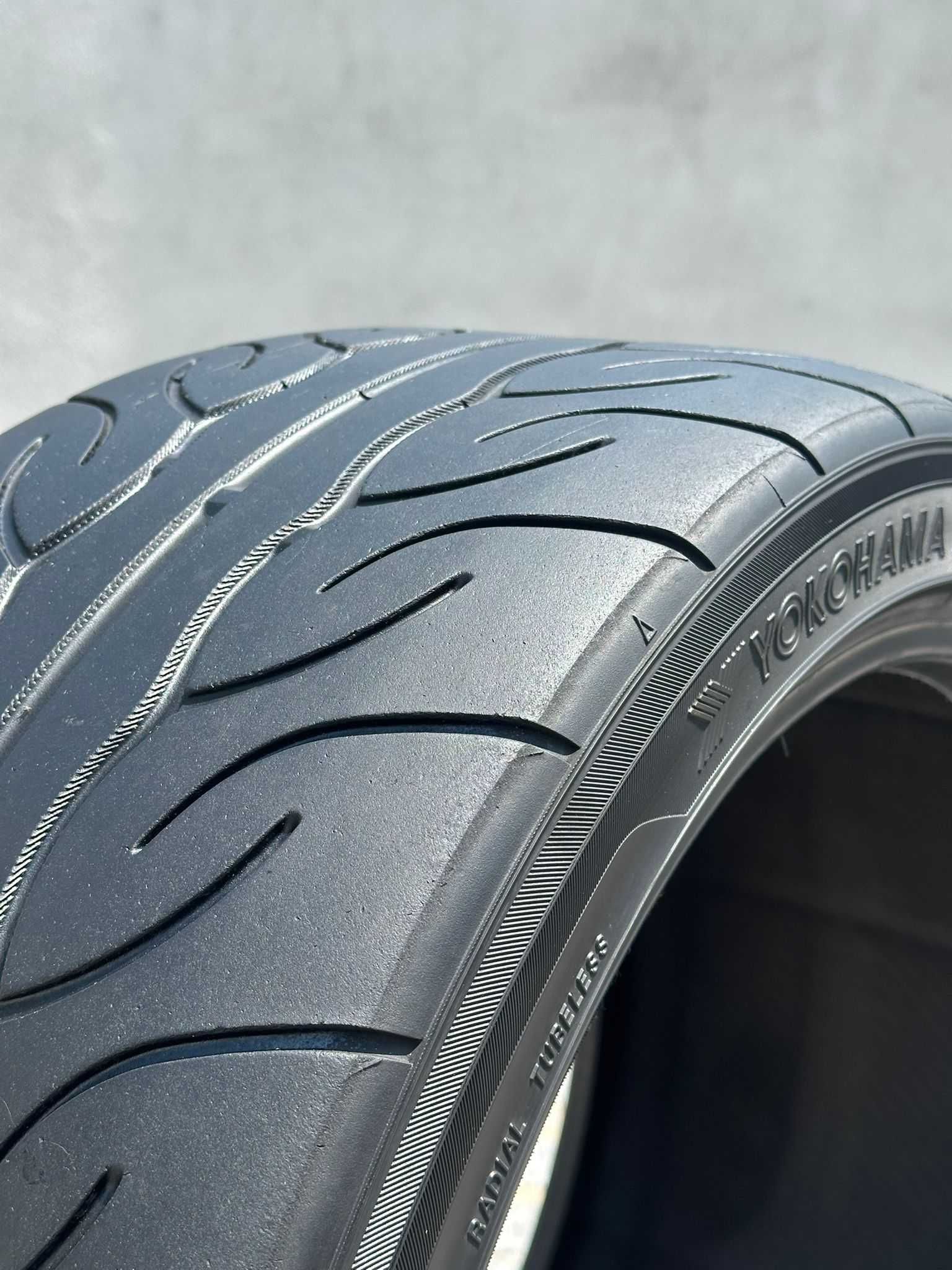 Pneus Yokohama Advan Neova AD08 RS - 235/40/18 - Bons