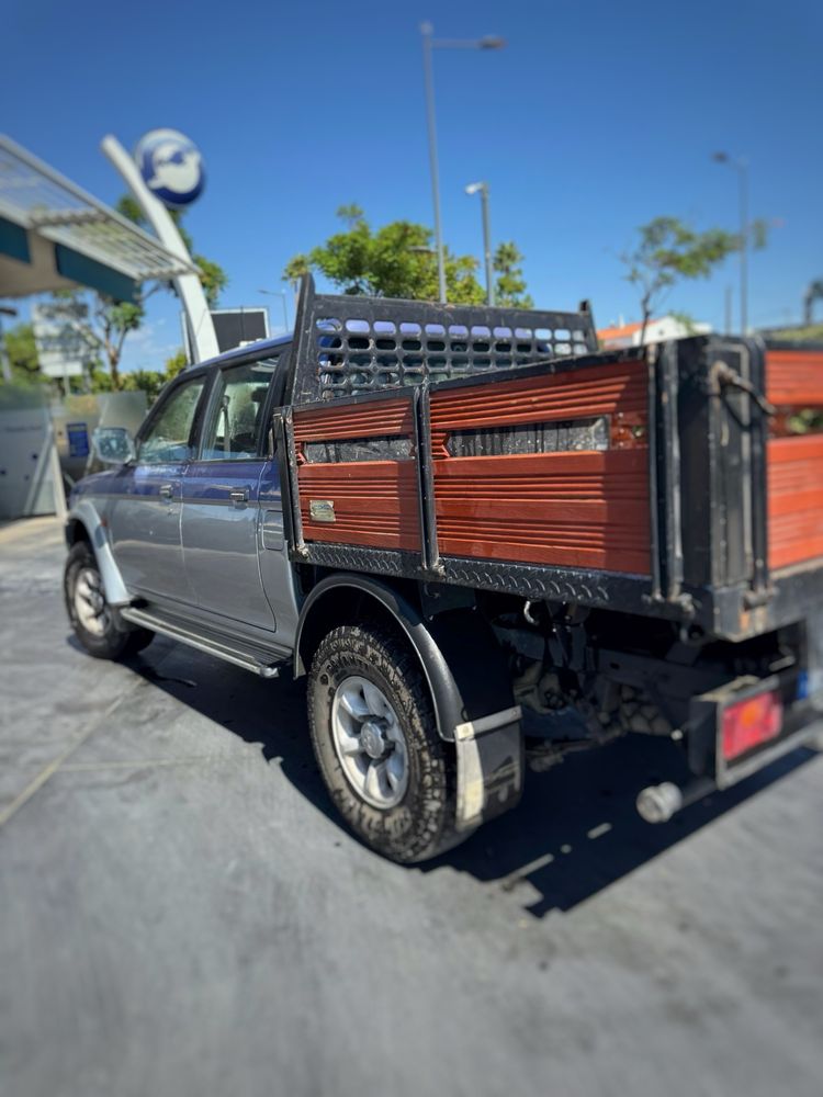 Mitsubishi L200 2.5 4x4 ArCondicionado