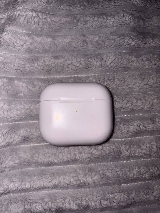 Airpods 3 без правого навушника
