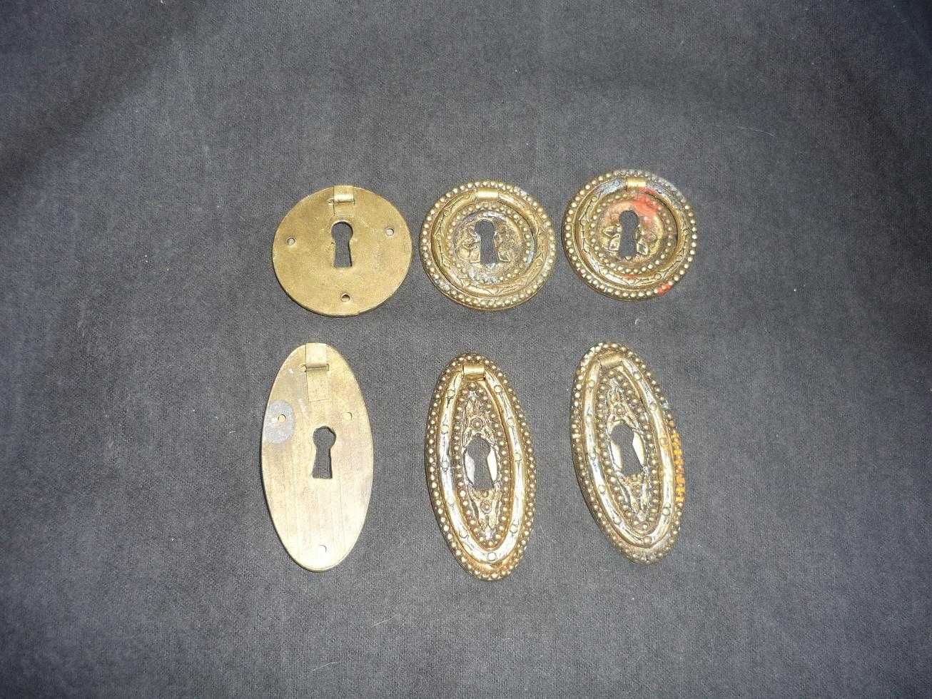 conjunto espelhos em metal para fechaduras vintage