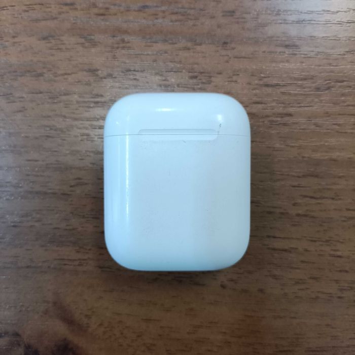 Кейс до Airpods 1 покоління, оригінал (A1602), Б/В