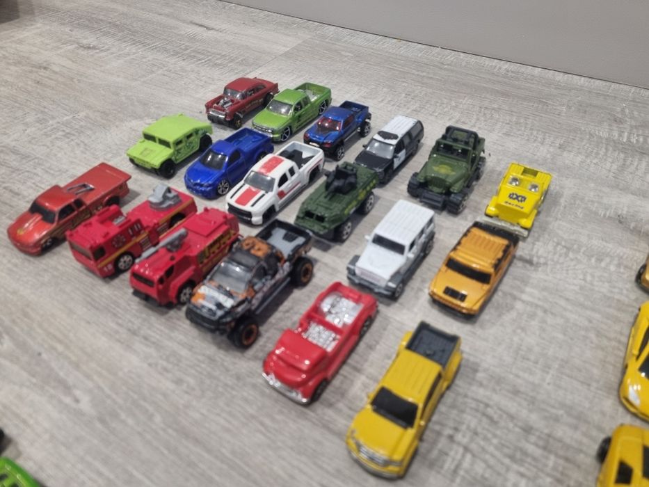 Машинки Hot Wheels, Welly