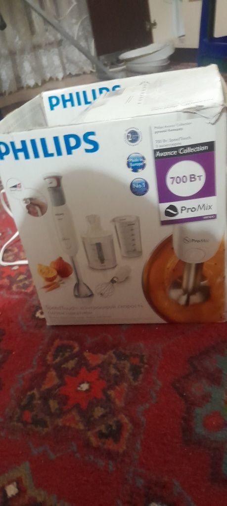 Блендер PHILIPS Avance Collection