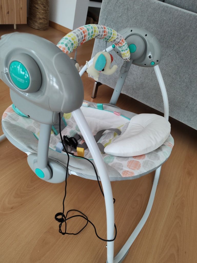 Baloiço bebe Brightstars praticamente novo