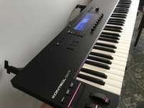 Native instrument mk3 61 klawiszy