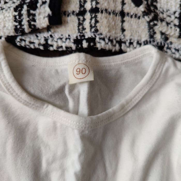 Речі на дівчинку