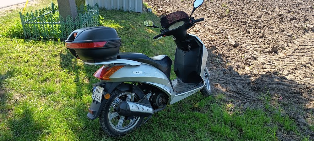 Sonic(Licencja Honda ) YH125T. 10KM. 2008r. Niski przebieg 5400 km