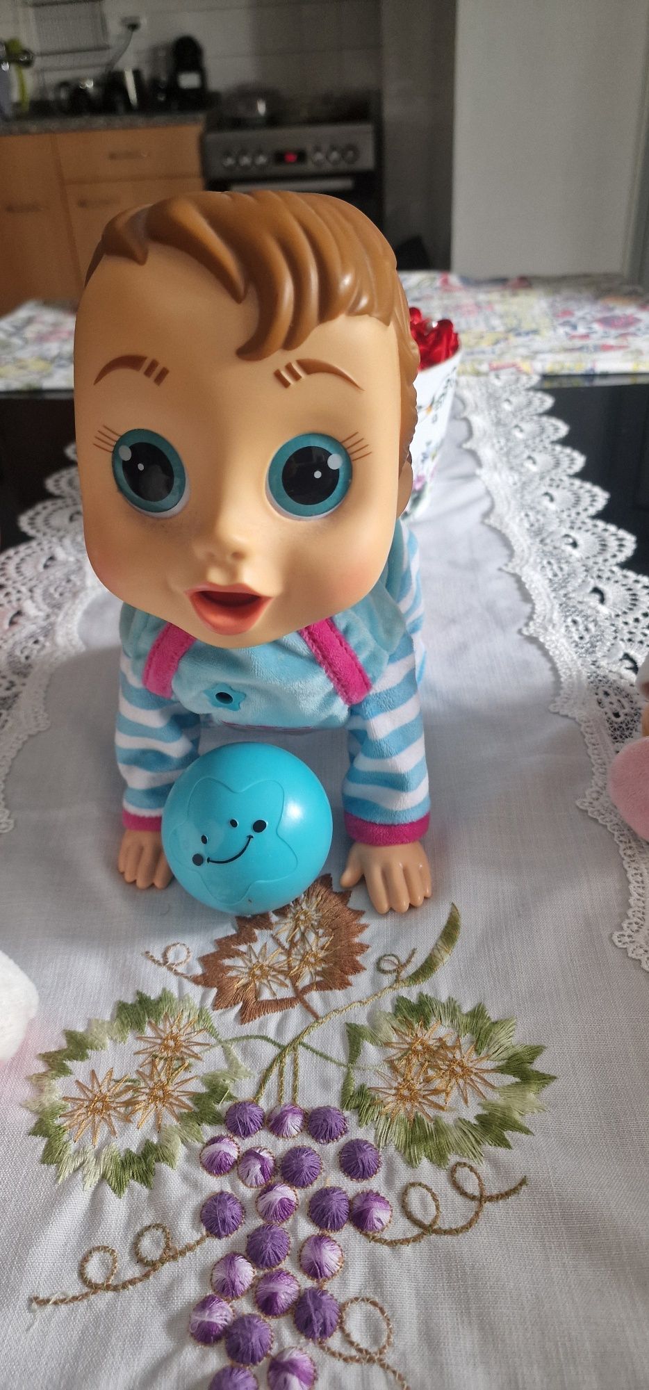 Boneco interativo