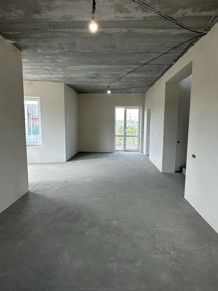 Продаж будинку 160 кв.м ( 10 соток)
