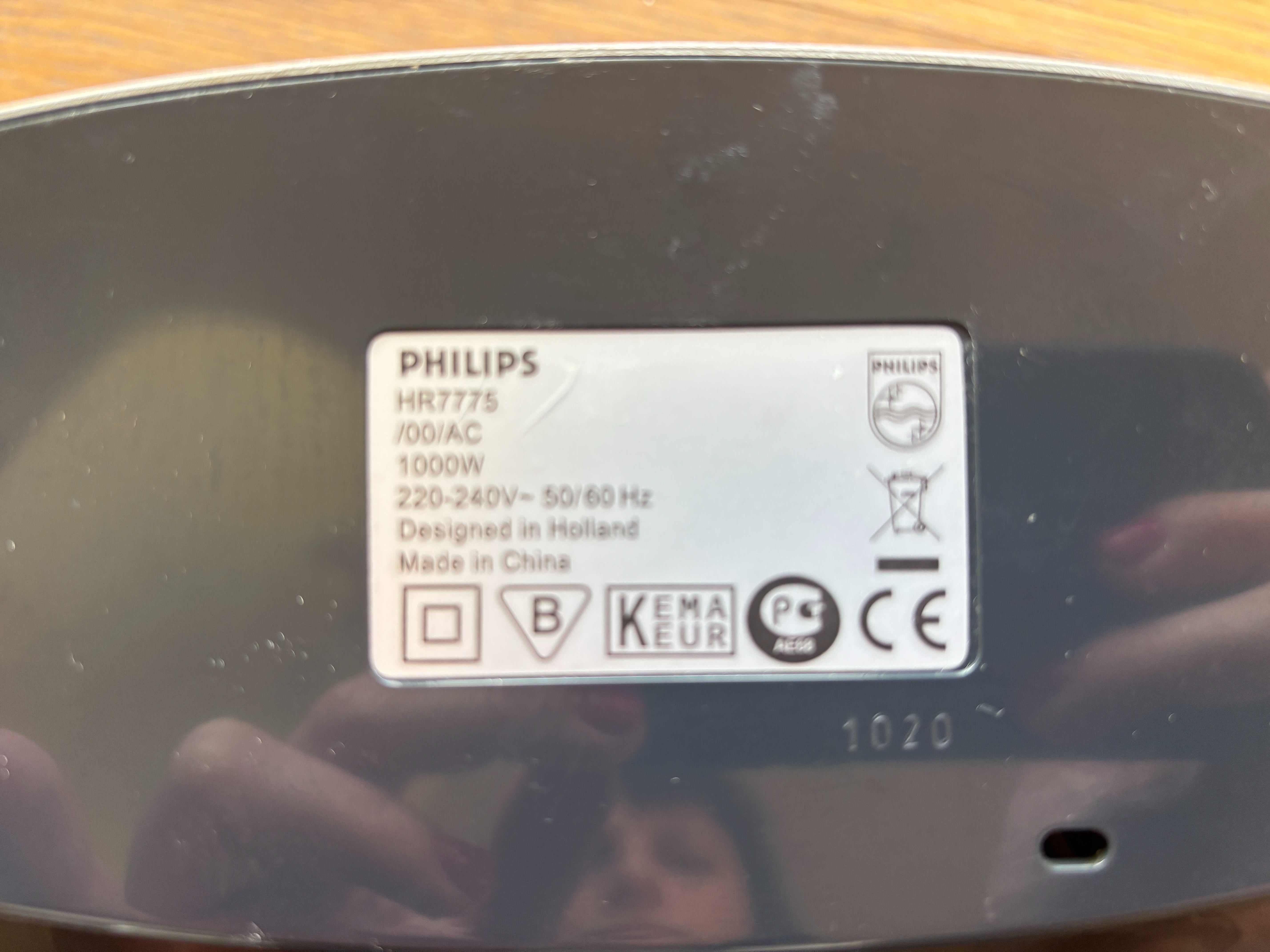 Robot Philips HR 7775