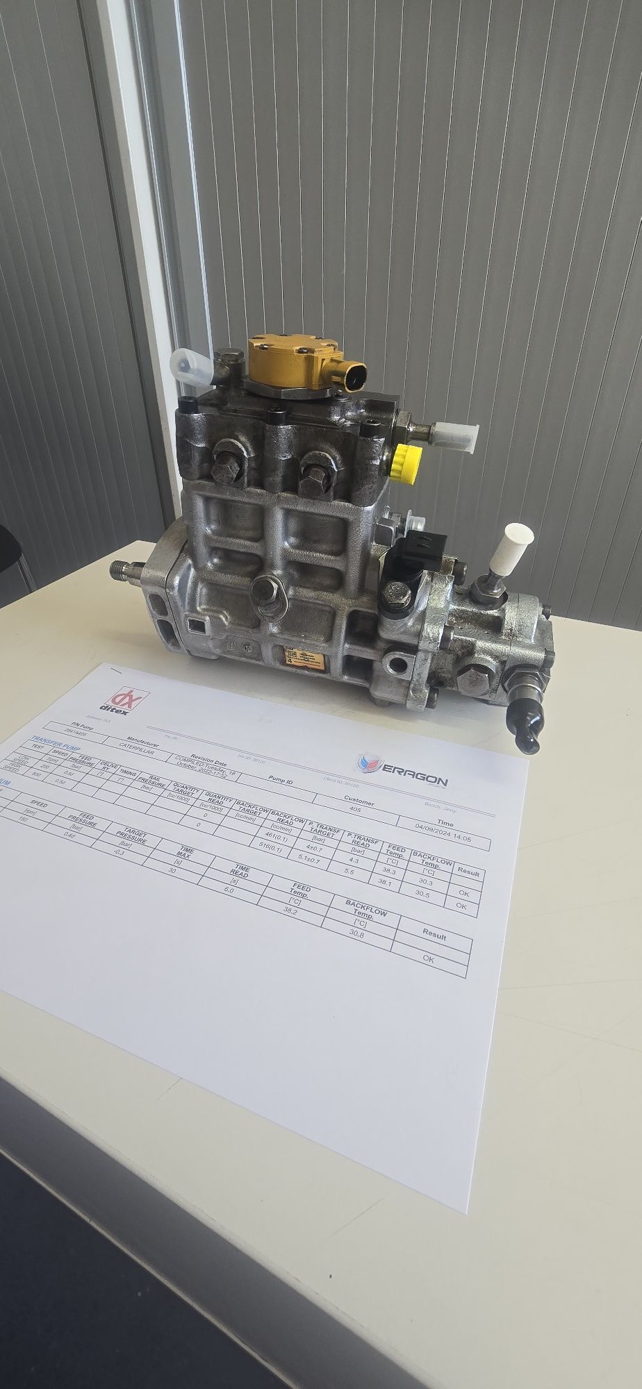 Pompa wysokiego ciśnienia Cat CATepilar Massey Ferguson Perkins