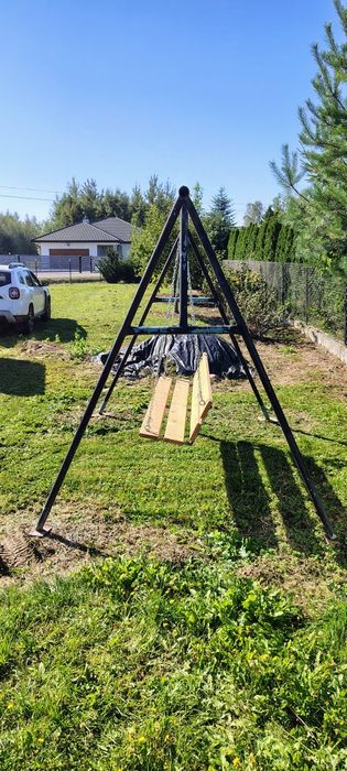 Huśtawka ogrodowa na działkę domek plac zabaw solidna konstrukcja