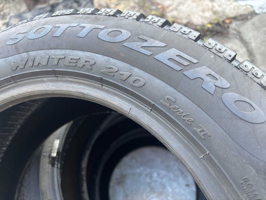 225-55-R17 PIRELLI зимняя резина шины 4штуки GERMANY 2022