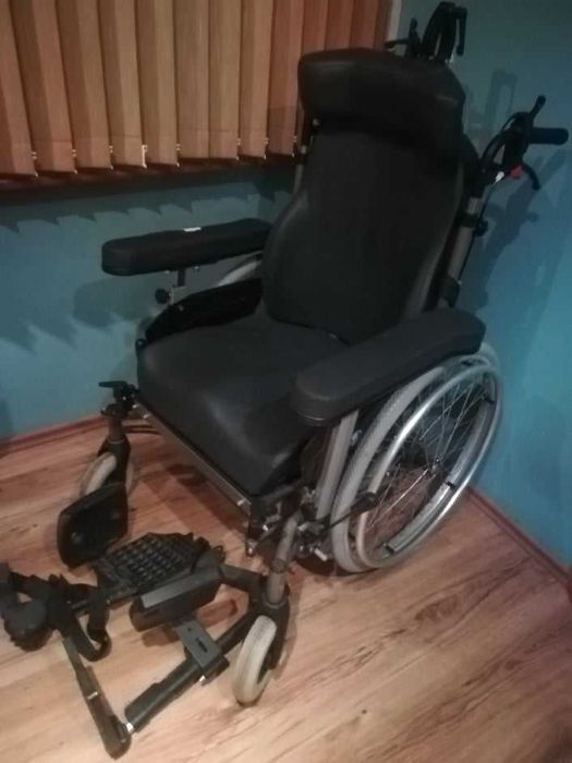Wózek inwalidzki mało używany