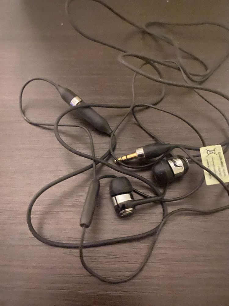 Навушники sony ericsson
