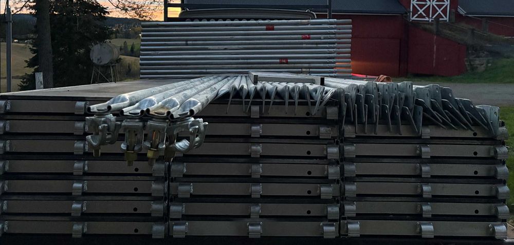 Rusztowanie aluminiowe długości 2,57m - 150m2