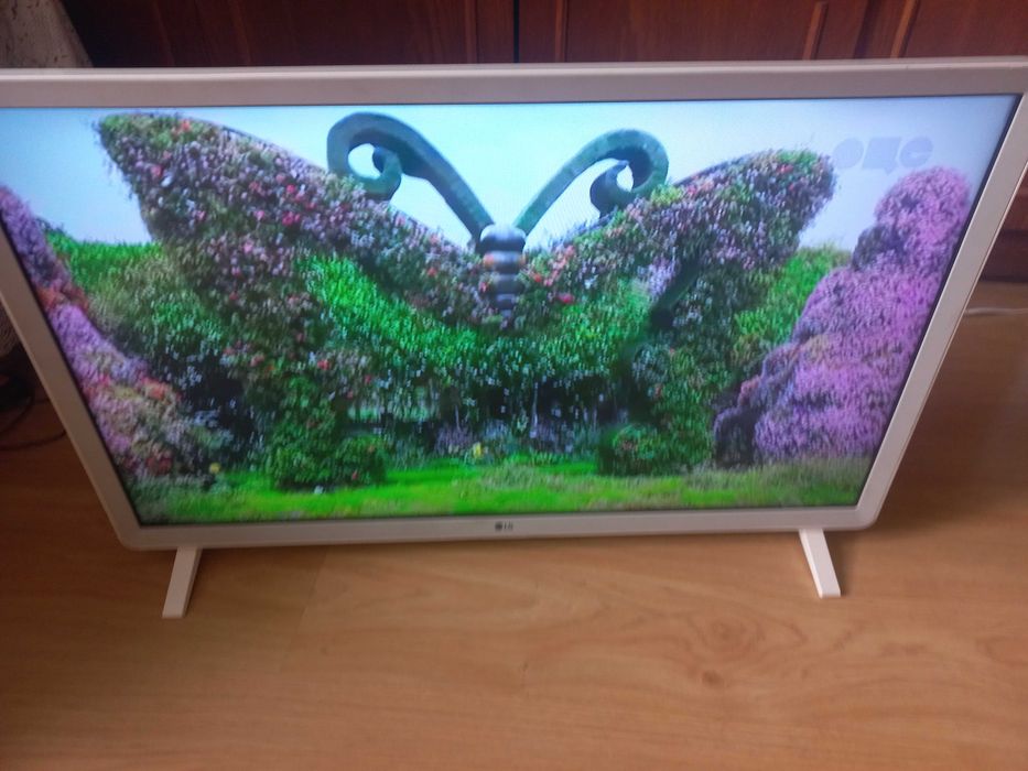 Телевизор LED  ( Smart TV ) LG 32LK6190PLA.