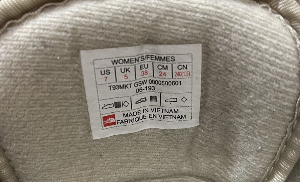 Жіночі зимові чоботи The North Face