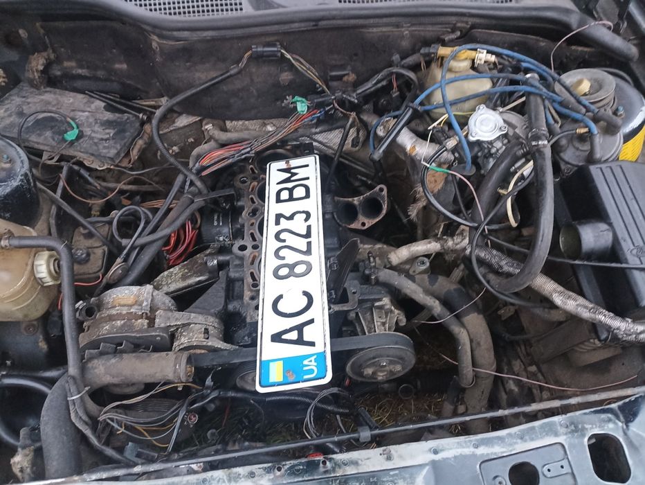 Форд  скорпіо . 2.0   по гайкам потрібно робити двигун ОБМІН