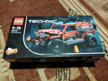 Klocki LEGO Technic 42075 Pojazd szybkiego reagowania Zestaw nowy oryg