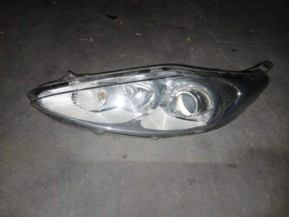 Lampa lewa fiesta mk7