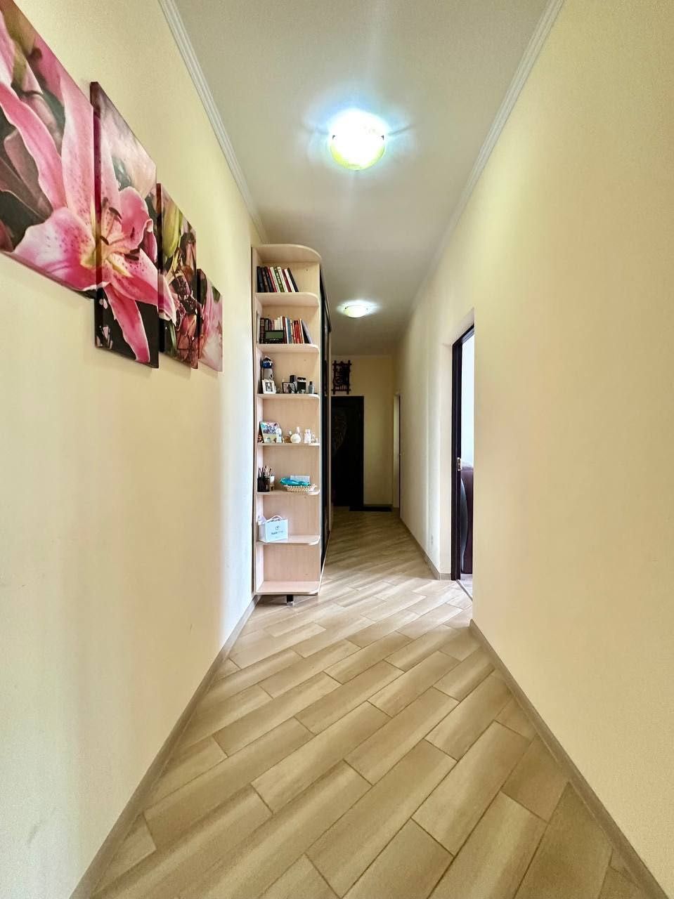 Оренда 2-кімнатної квартири в центрі міста.