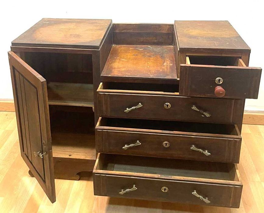 Pechichê antigo, movel ou armario