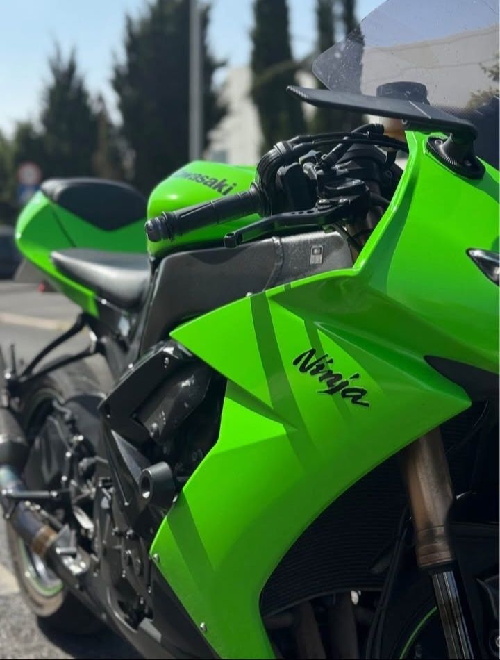 Kawasaki ninja zx10r