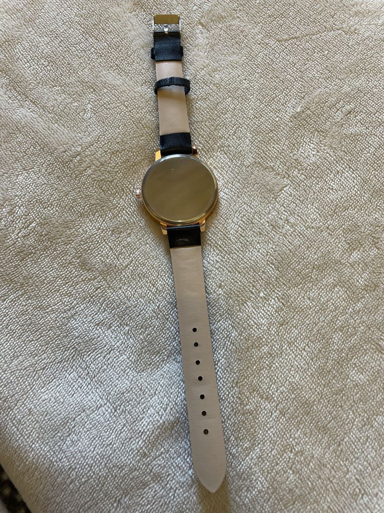 Conjunto relógio + 5 pulseiras