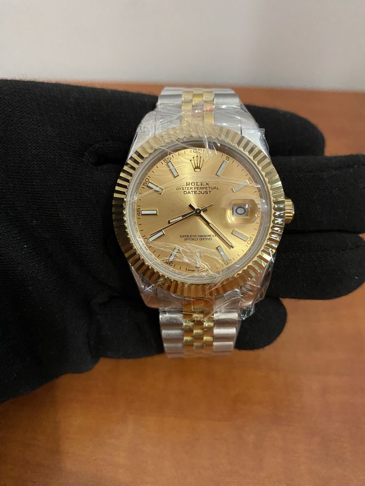 Rolex Datejust Two-Tone 41mm Champagne Dial *NOVO*