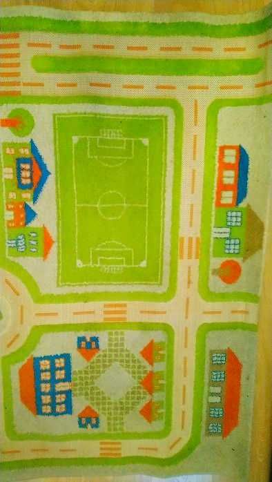Dywan Dziecko 3D tureckiej firmy Carpets Miasto Zabaw 134x180cm
